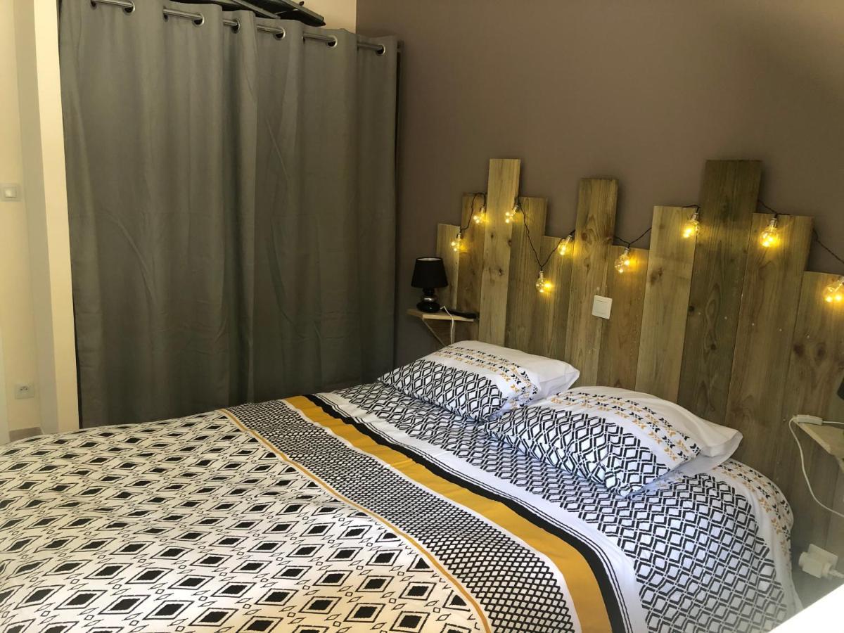 Cottage Piscine Interieure31Degres Zoo La Fleche24H Du Mans Clermont-Creans Ngoại thất bức ảnh